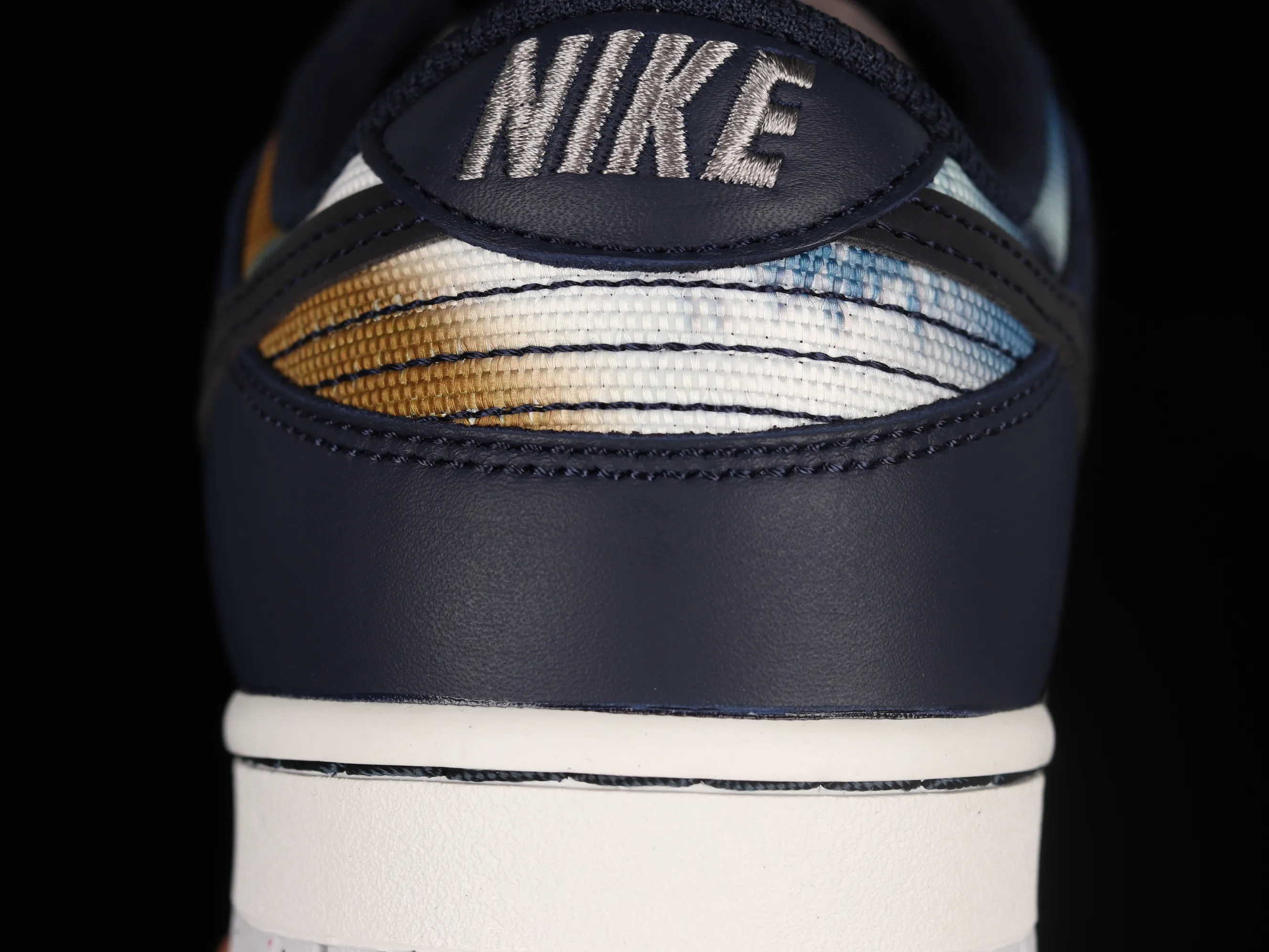 All Categories Nk SB Dunk Series Nk SB Dunk Low Low-top sneakers F version Nk Dunk Low "Graffiti" Street tie-dye graffiti SB low-top sports and leisure sneakers DM0108-400
